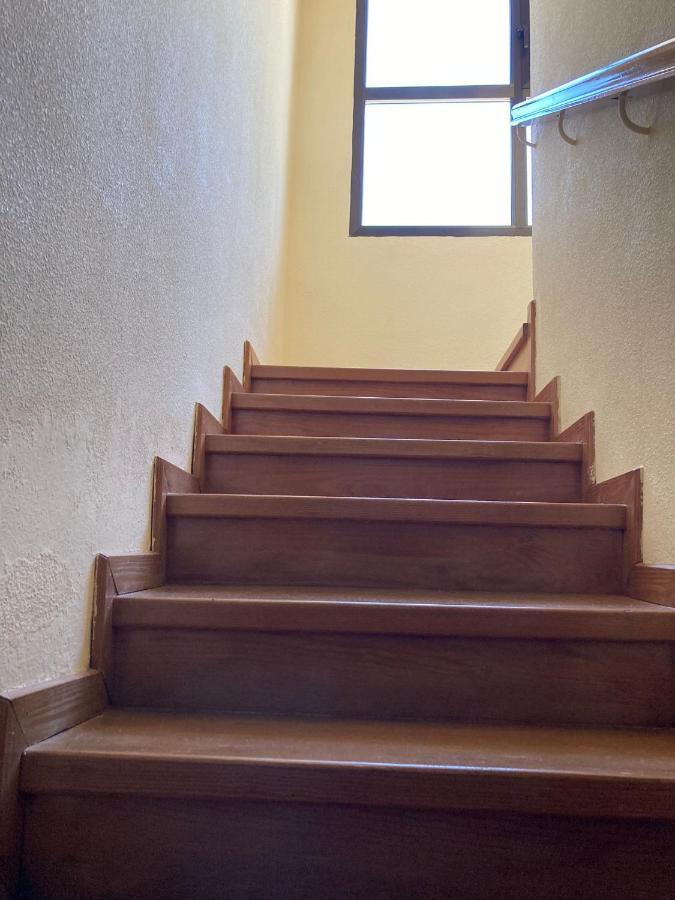 Los Cedros, Gran Chalet Con Piscina Y Apartamento En ナバセラダ エクステリア 写真