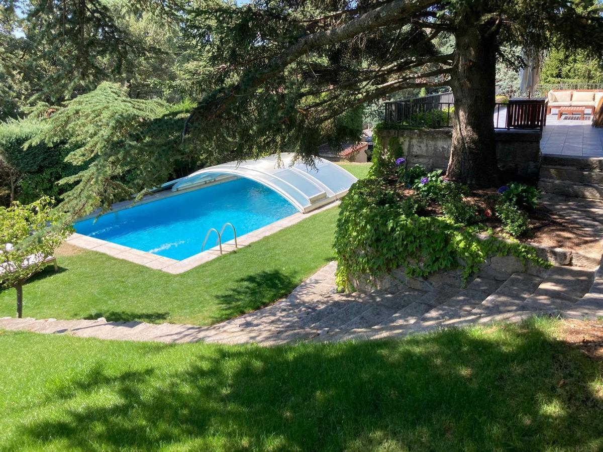 Los Cedros, Gran Chalet Con Piscina Y Apartamento En ナバセラダ エクステリア 写真
